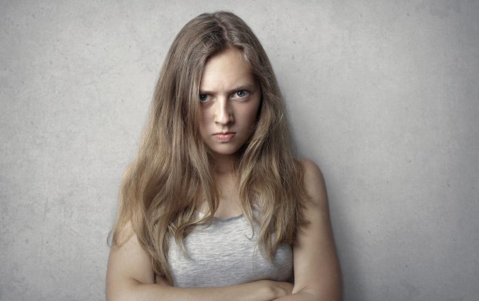 איך כעס קשור לבעיות בריאות