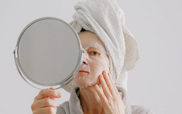 איך לבחור קרם פנים לעור הפנים